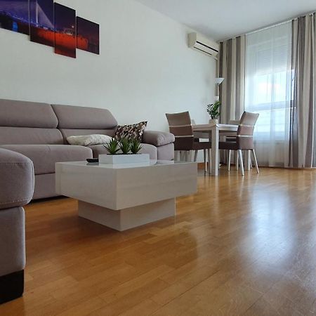 Royal Apartment Belvill Belgrad Exteriör bild