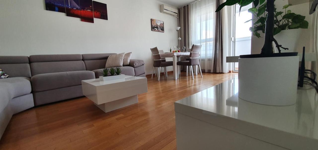 Royal Apartment Belvill Belgrad Exteriör bild