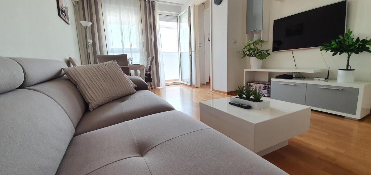Royal Apartment Belvill Belgrad Exteriör bild