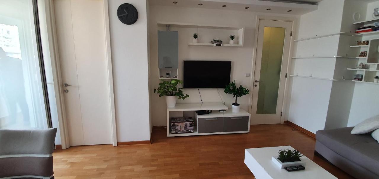 Royal Apartment Belvill Belgrad Exteriör bild
