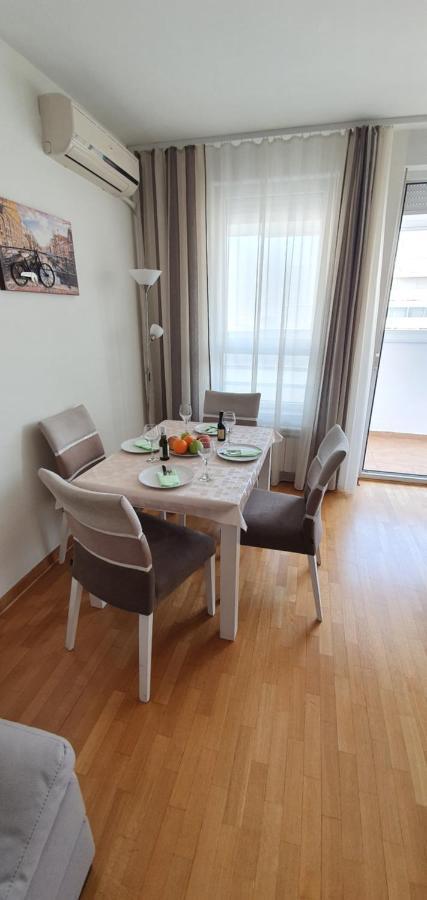 Royal Apartment Belvill Belgrad Exteriör bild